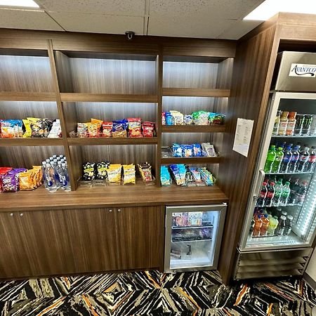 Country Inn & Suites By Radisson, Lake Norman Huntersville, Nc מראה חיצוני תמונה