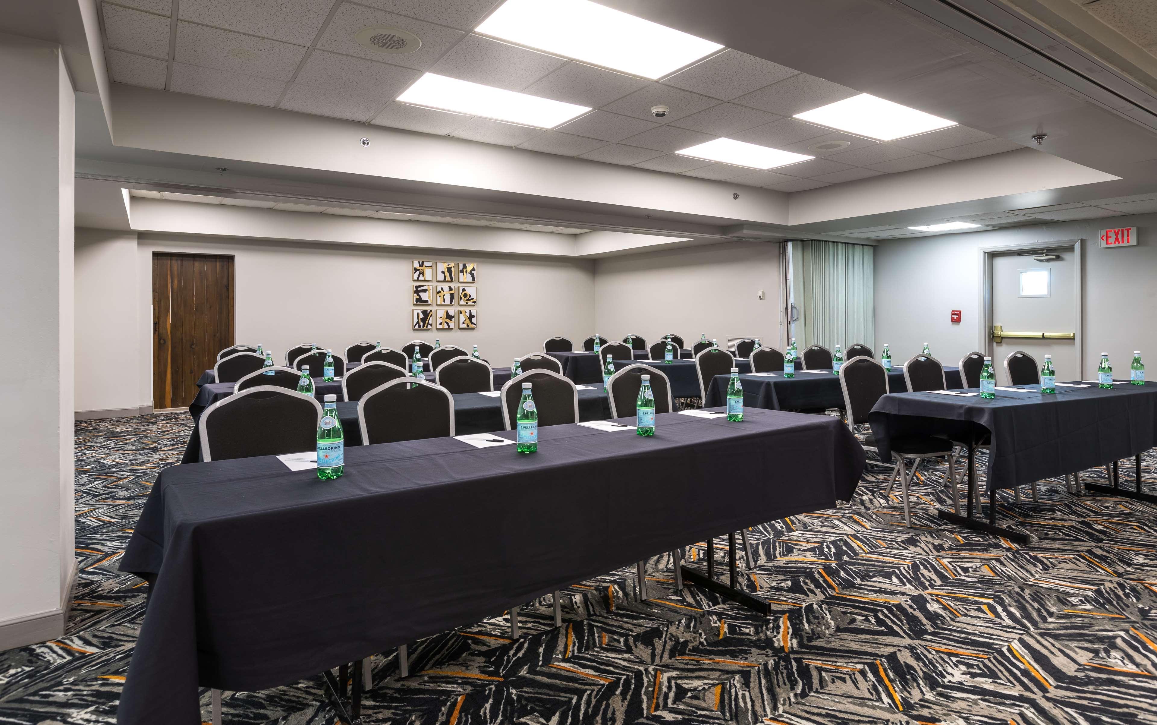 Country Inn & Suites By Radisson, Lake Norman Huntersville, Nc מראה חיצוני תמונה
