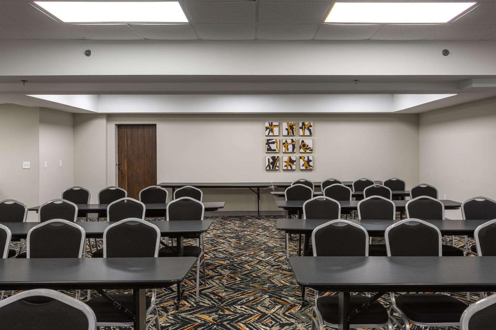 Country Inn & Suites By Radisson, Lake Norman Huntersville, Nc מראה חיצוני תמונה