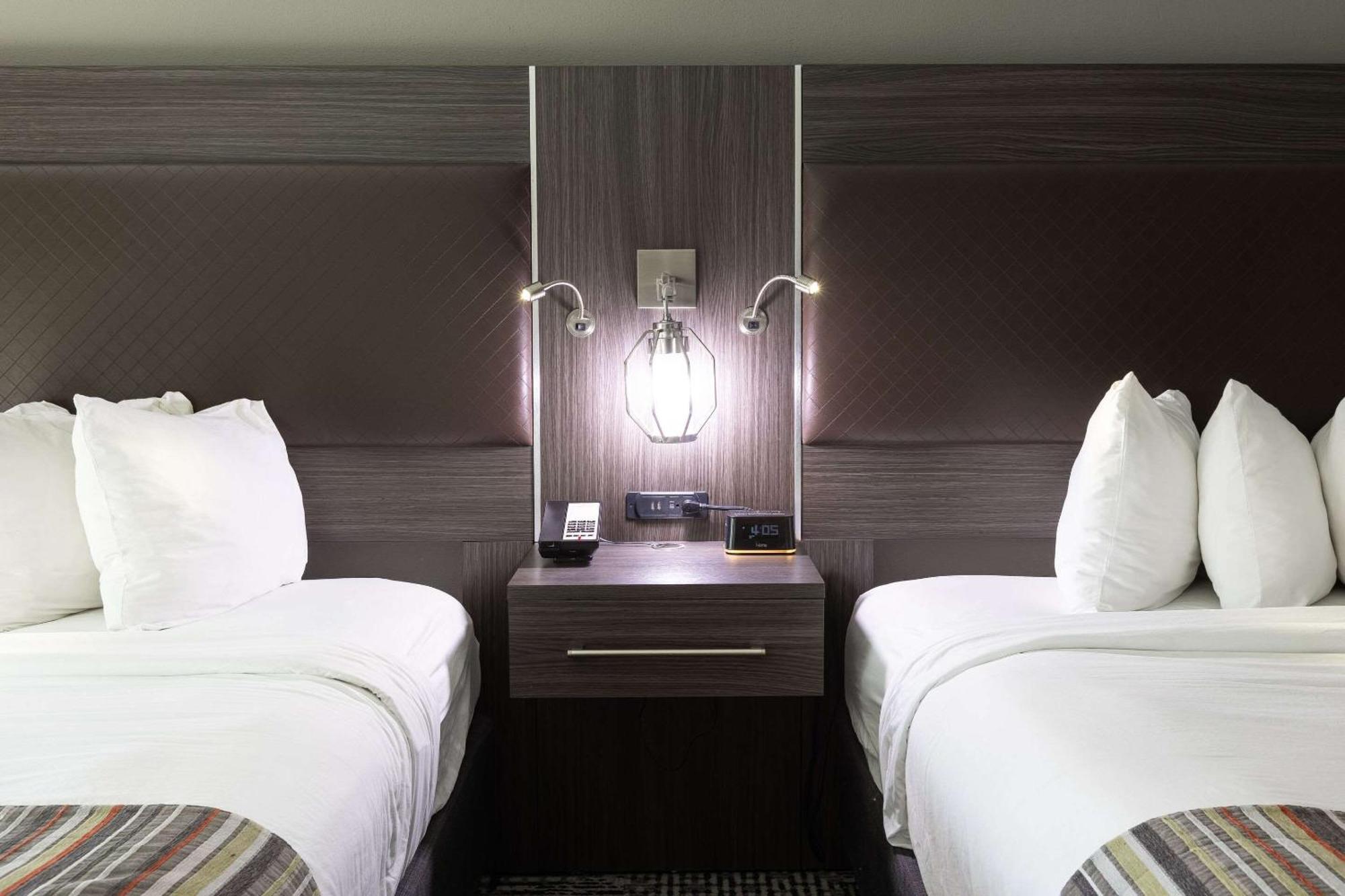 Country Inn & Suites By Radisson, Lake Norman Huntersville, Nc מראה חיצוני תמונה